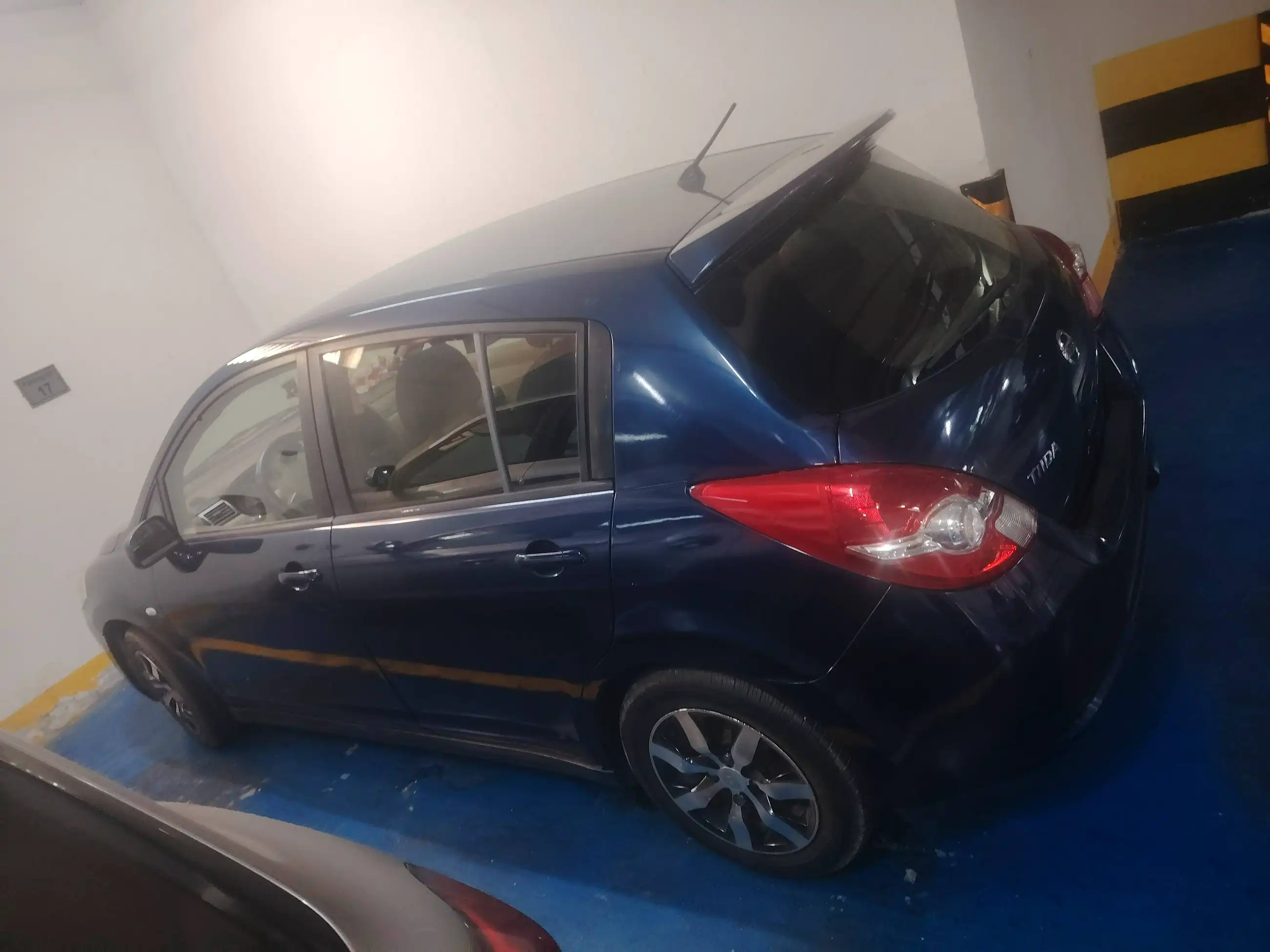 Nissan Tiida 2010