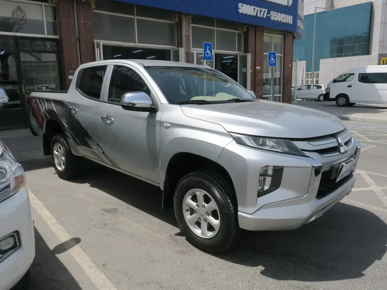 Mitsubishi L200 2020