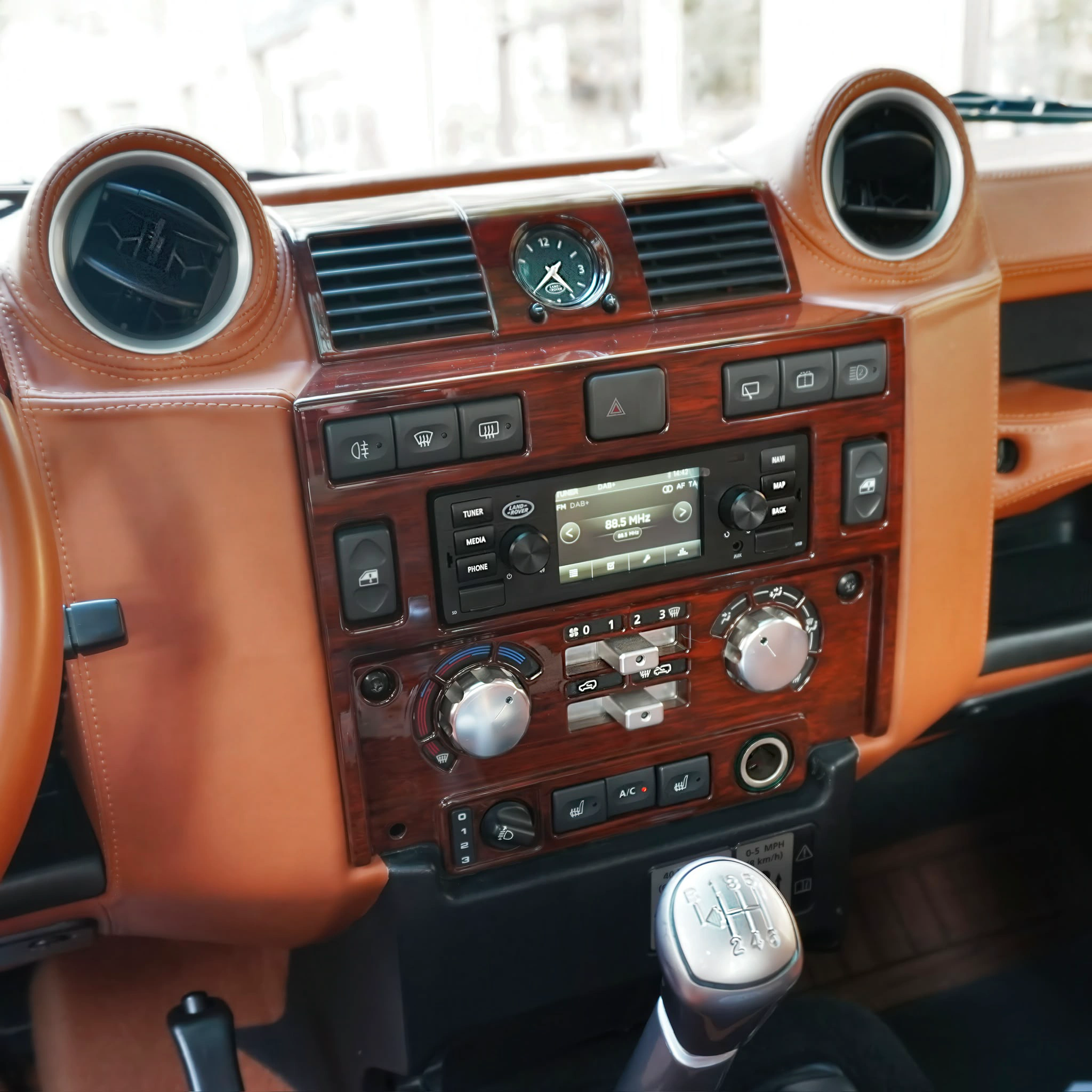 Landrover Defender 2012