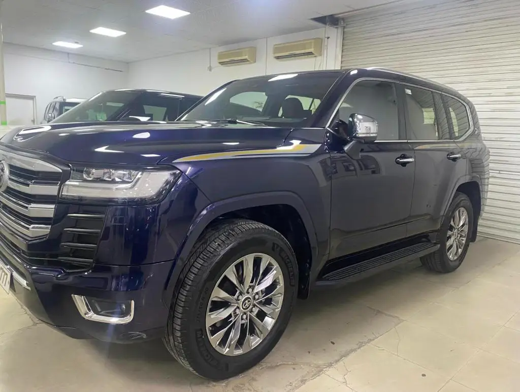 Toyota Land Cruiser VXR 2022