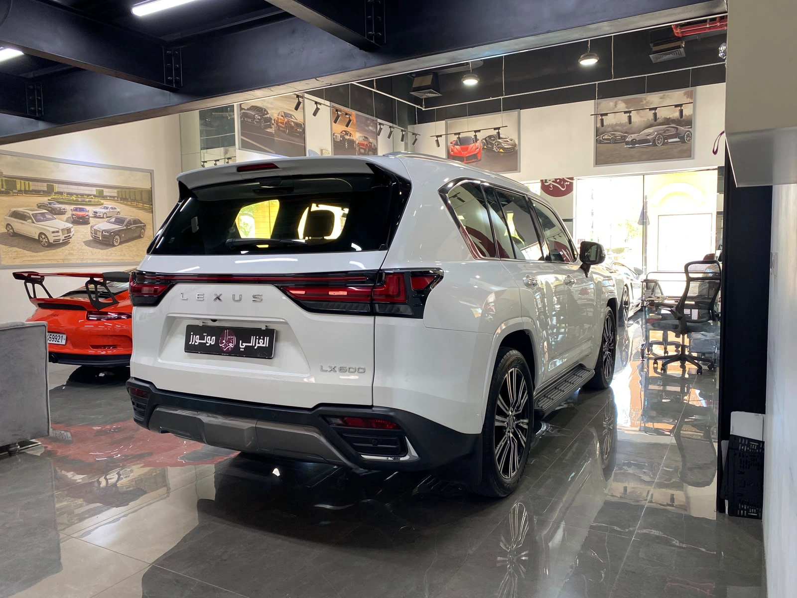 Lexus LX 600 2024 — photo 3 for sale in Qatar