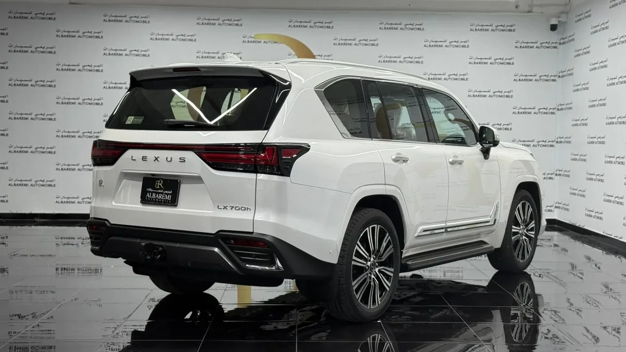 Lexus LX700H 2025