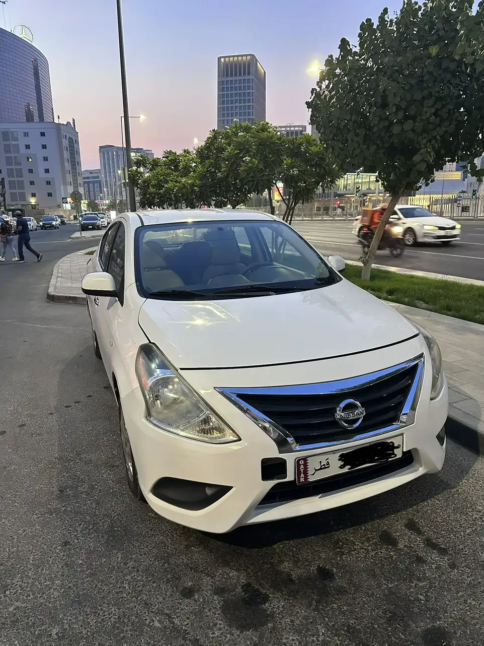 Nissan Sunny 2018