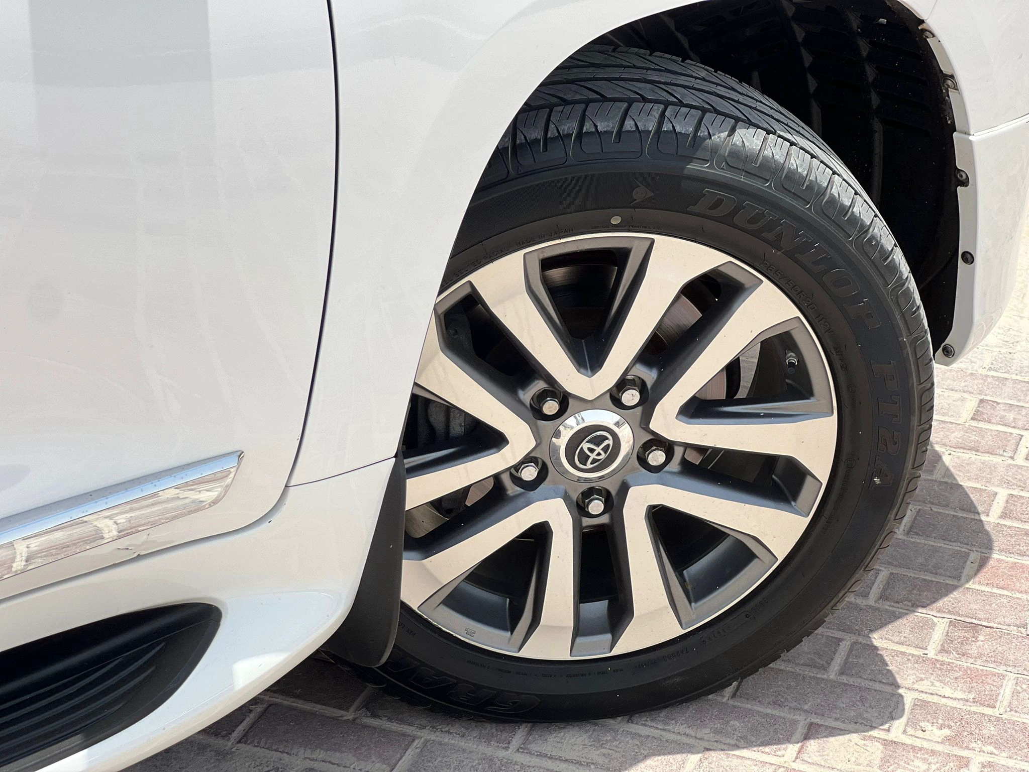 Lexus LX 2019 — photo 11 for sale in Qatar