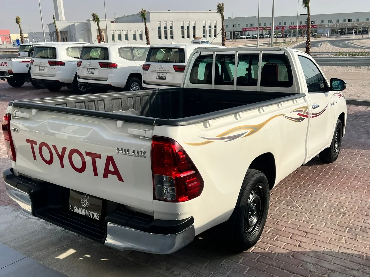 Toyota Hilux 2025 — photo 4 for sale in Qatar