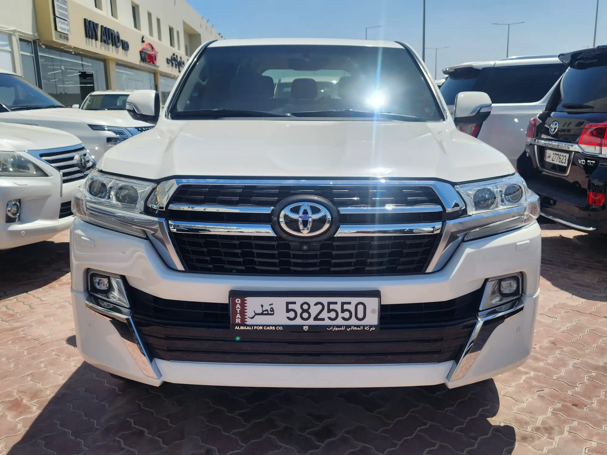 Toyota Land Cruiser VXR 2021