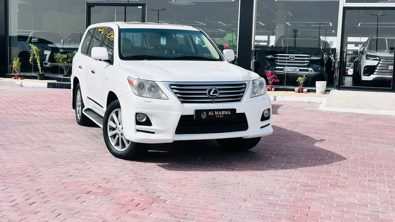 Lexus LX 570 2011