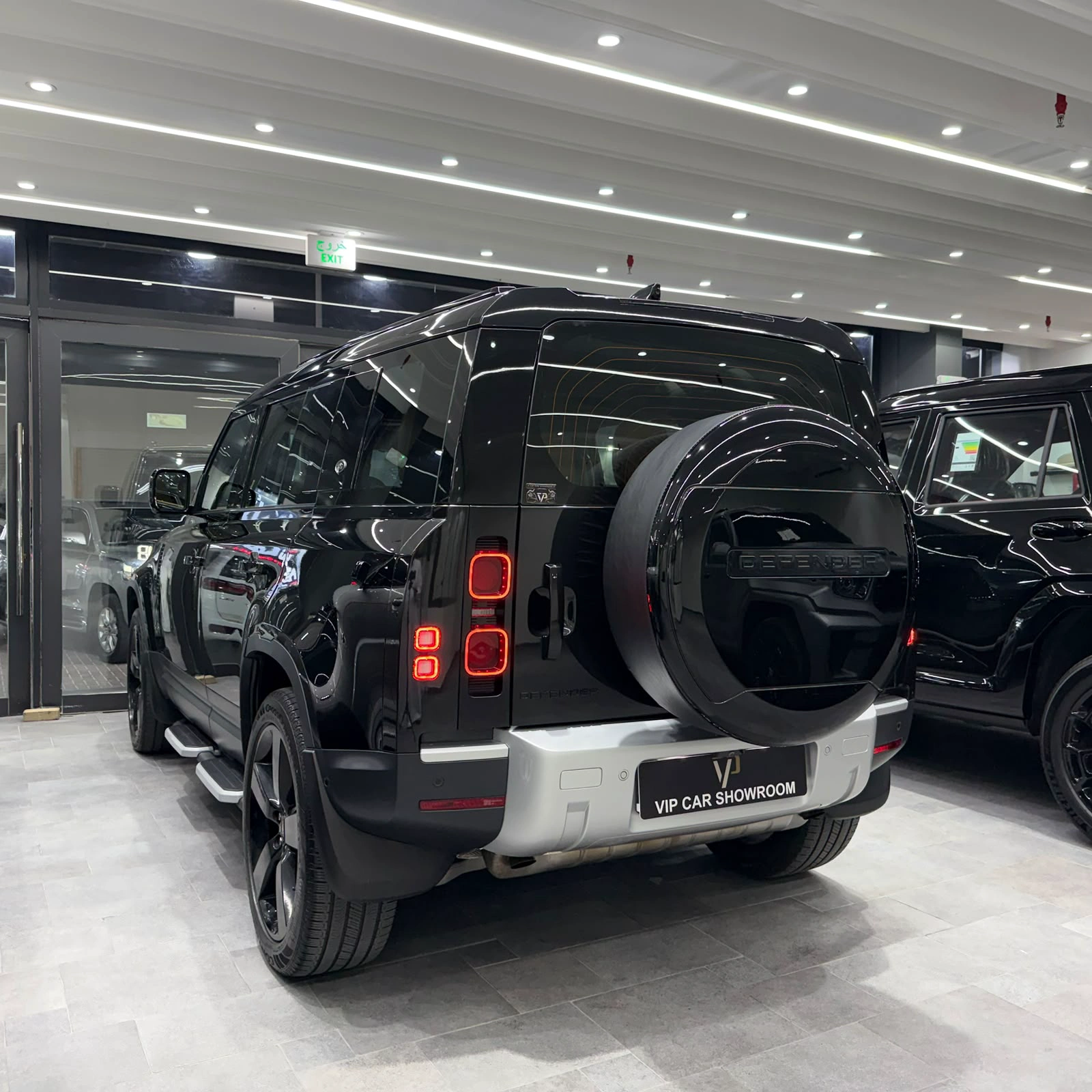 Landrover DEFENDER 110HSE-PHEV 2024