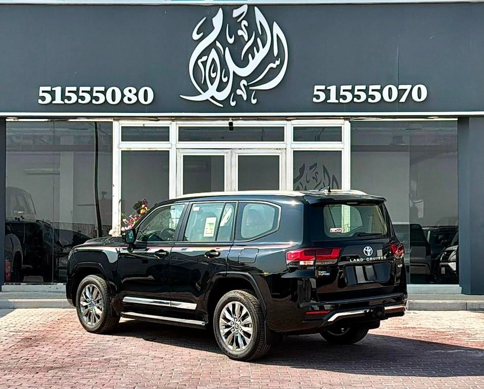 Toyota Land Cruiser GXR 2026
