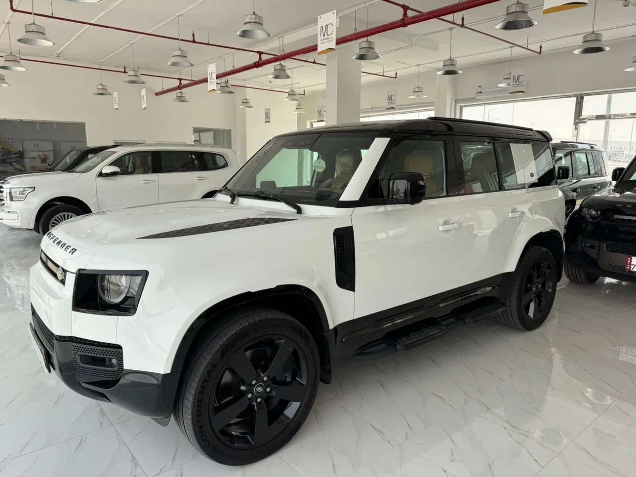 Landrover Defender 2023