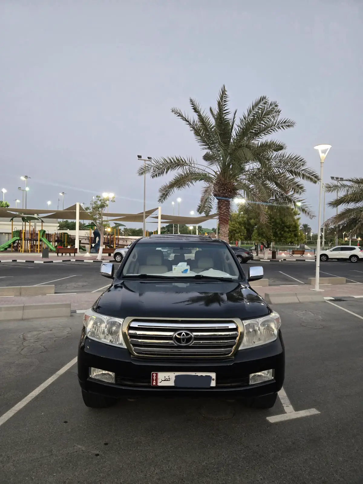 Toyota Land Cruiser GXR V8 2011