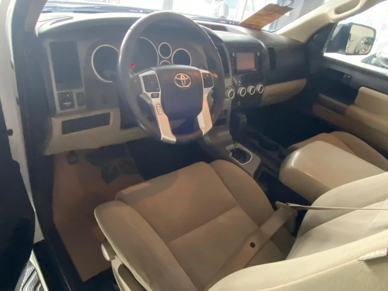 Toyota Sequoia 2015 — photo 5 for sale in Qatar