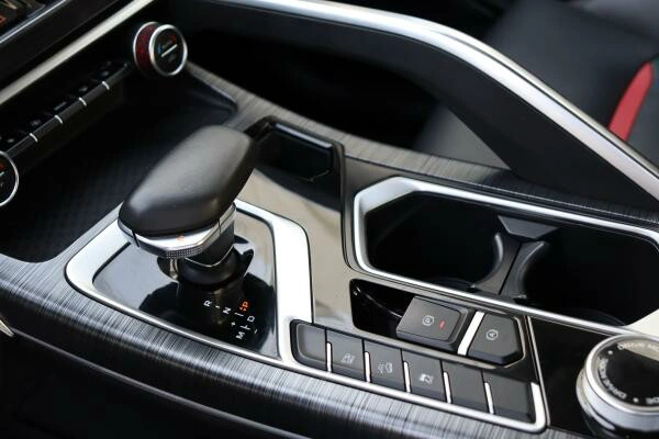 Geely TUGELLA 2022