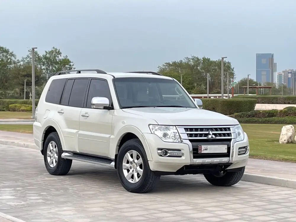 Mitsubishi Pajero GLS 2020