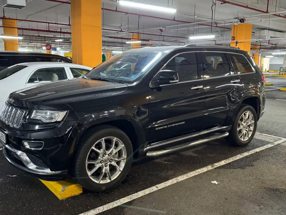 Jeep Grand Cherokee 2014