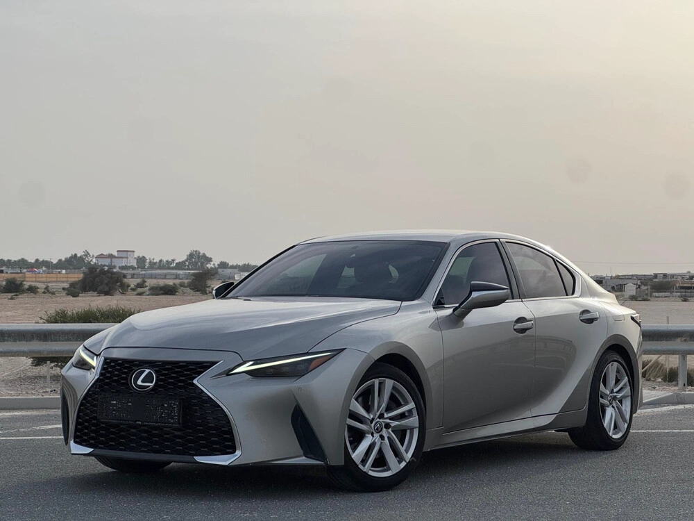 Lexus IS 300 2021