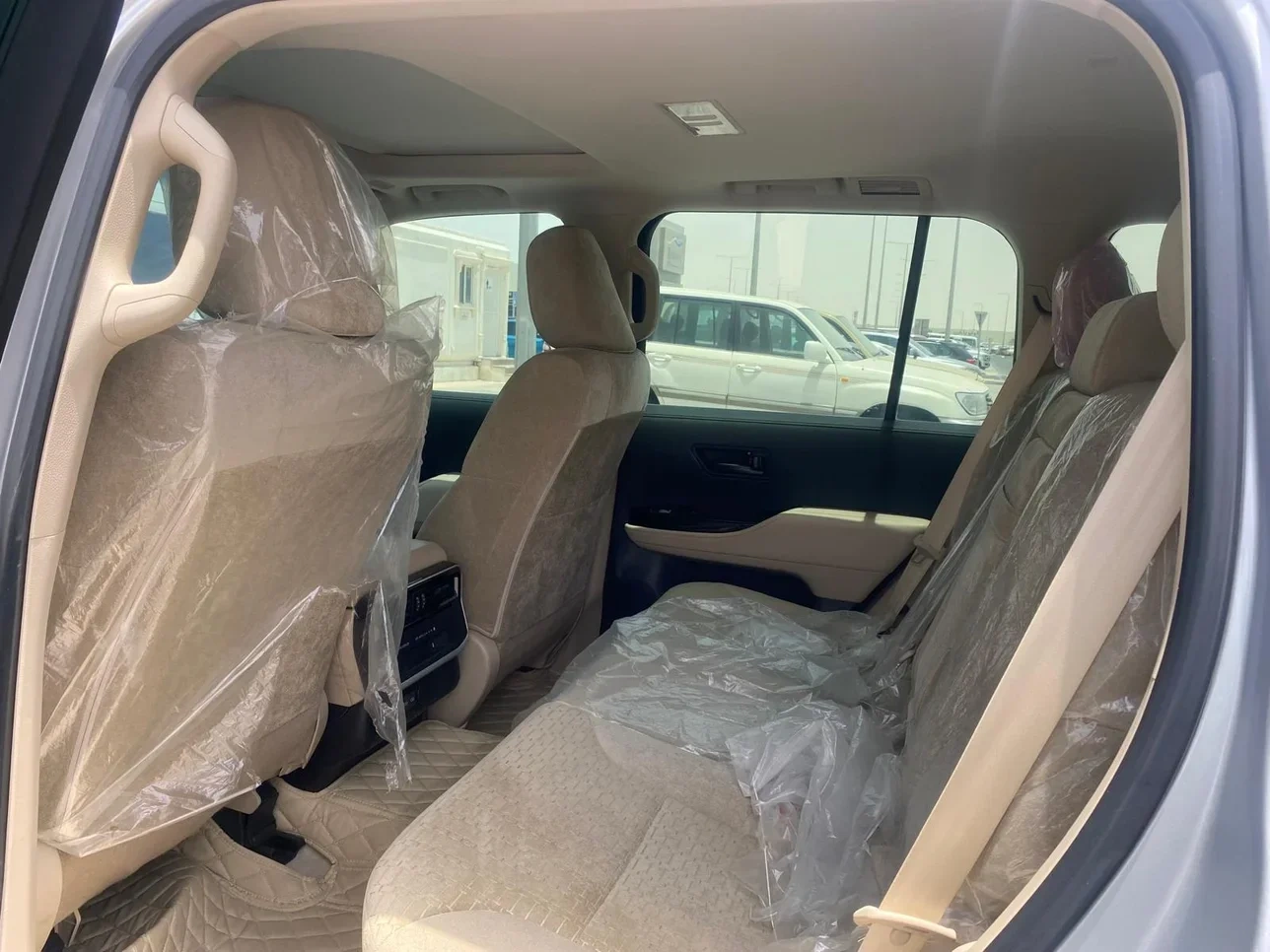 Toyota Land Cruiser GXR 2024 — photo 6 for sale in Qatar