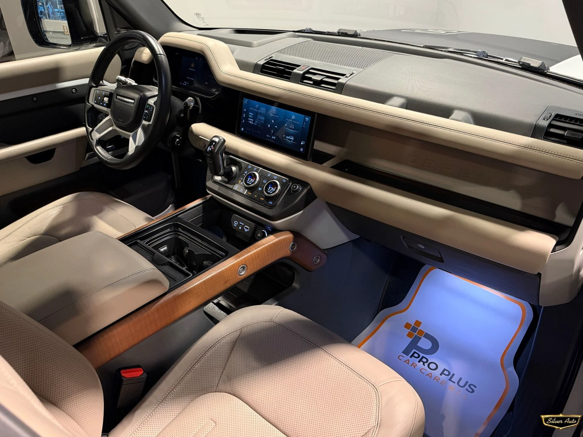 Landrover DEFENDER HSE 2021 — photo 8 for sale in Qatar