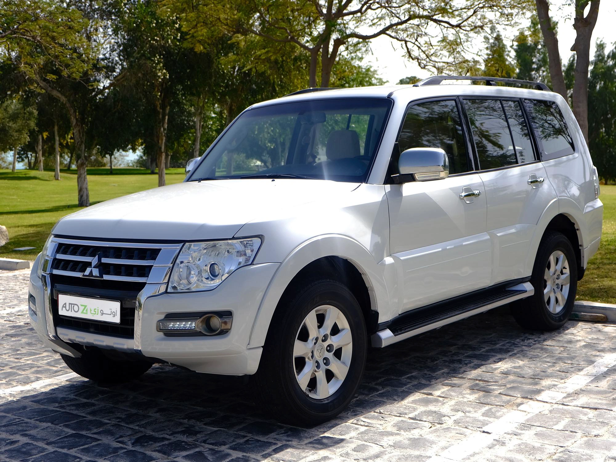 Mitsubishi Pajero GLS 2017