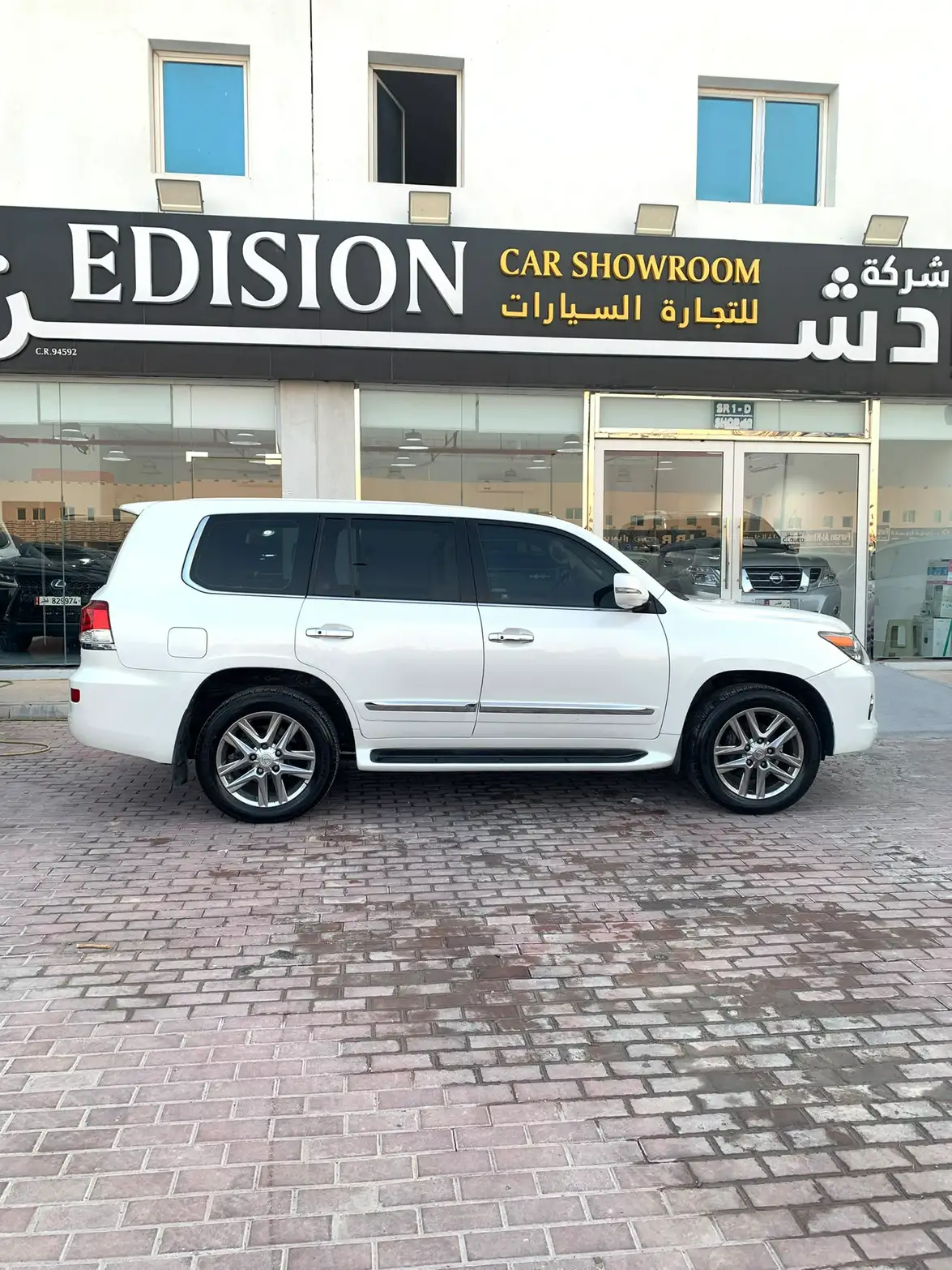 Lexus LX 570 2012