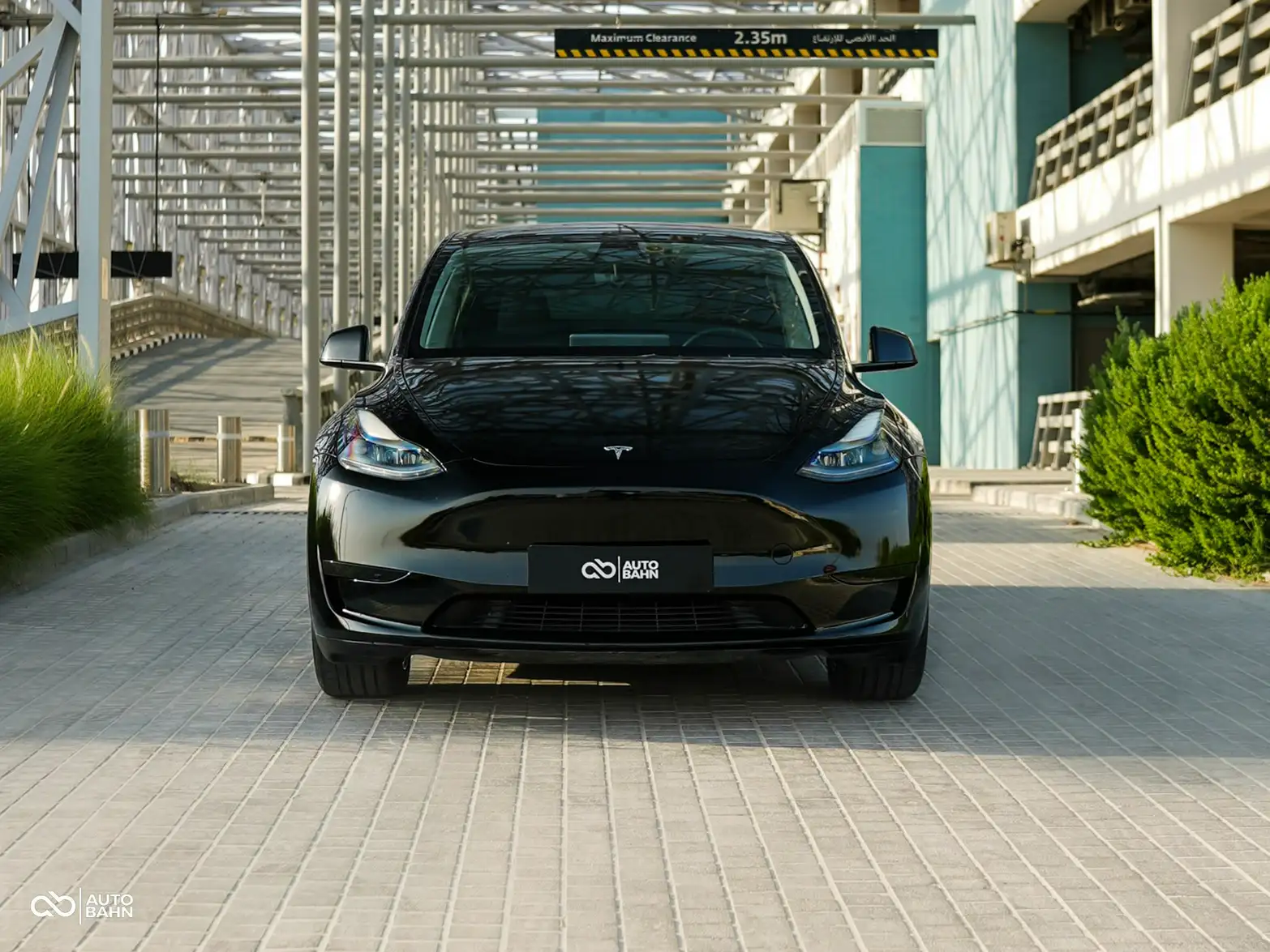 Tesla Model Y 2024