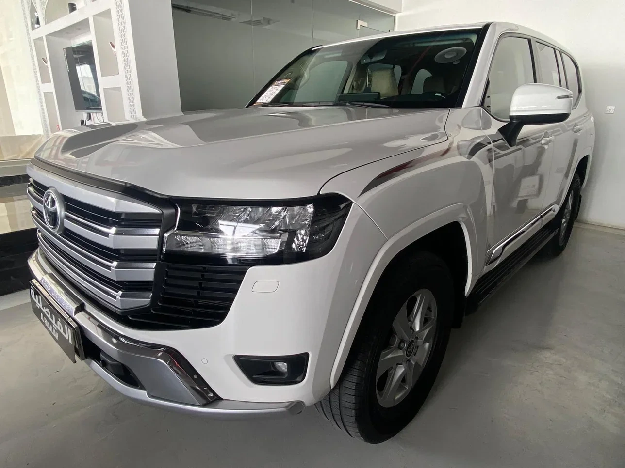 Toyota Land Cruiser GXR 2023 — photo 3 for sale in Qatar