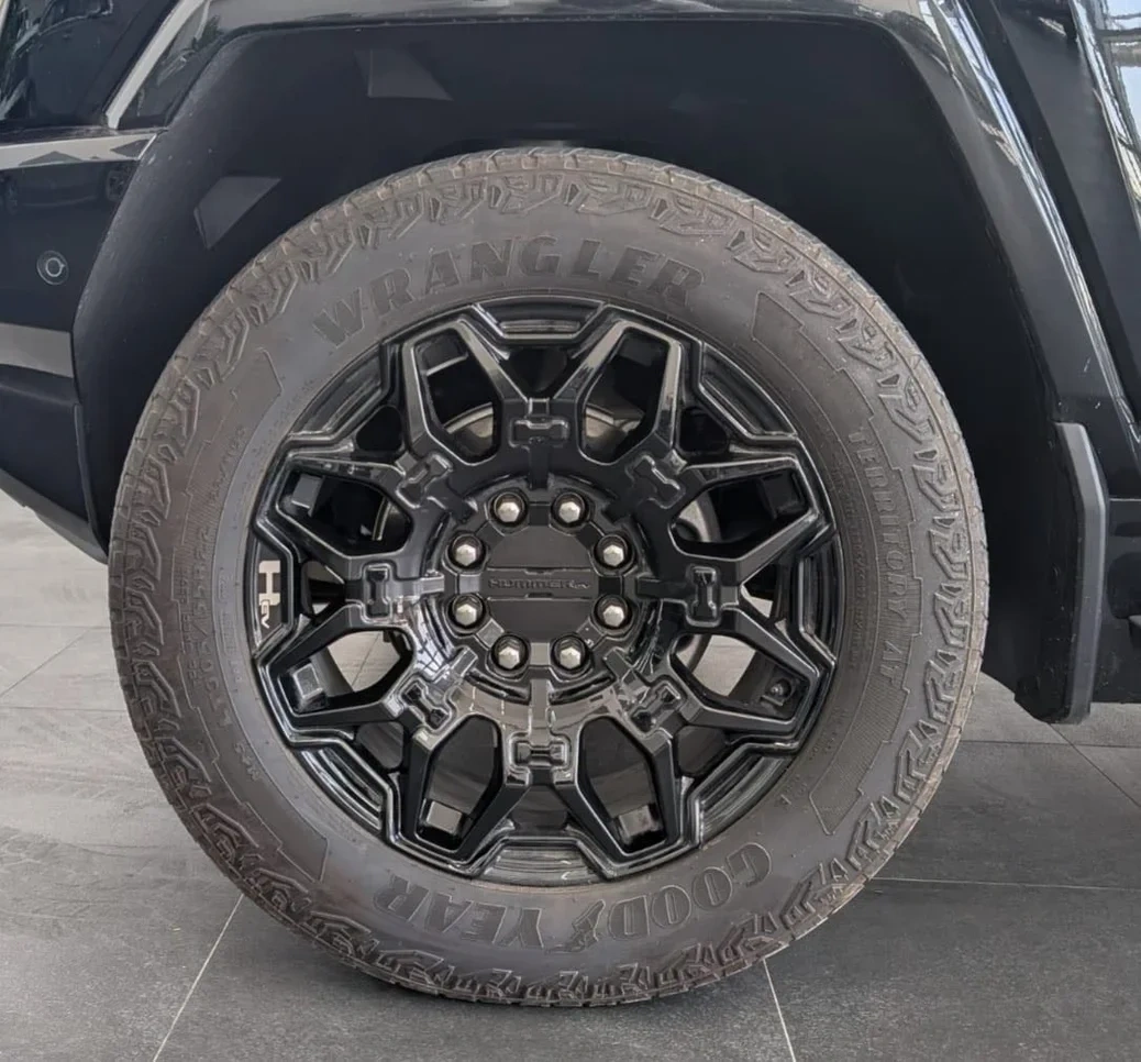 GMC Hummer EV 2024 — photo 10 for sale in Qatar