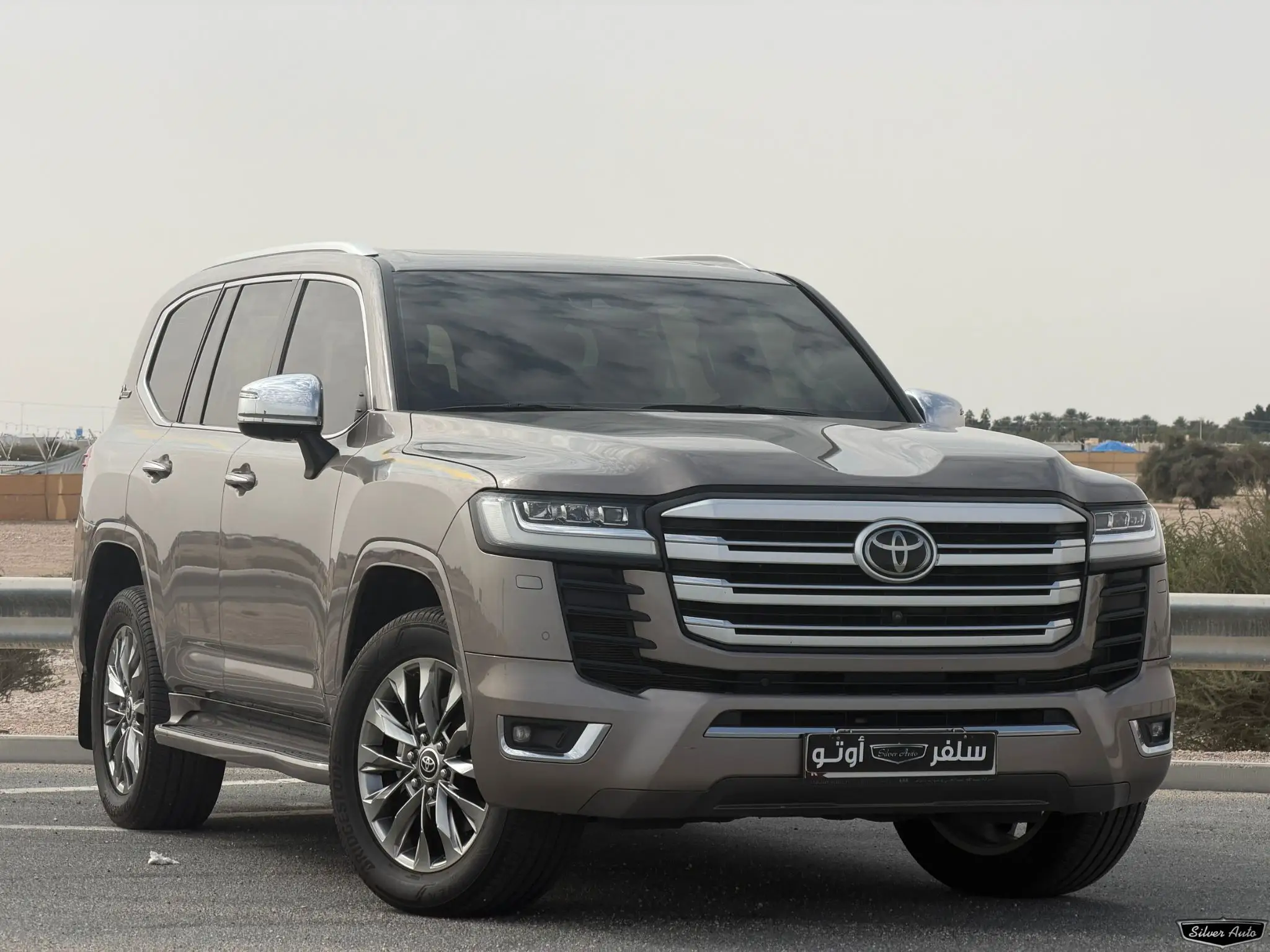 Toyota Land Cruiser VXR 2022